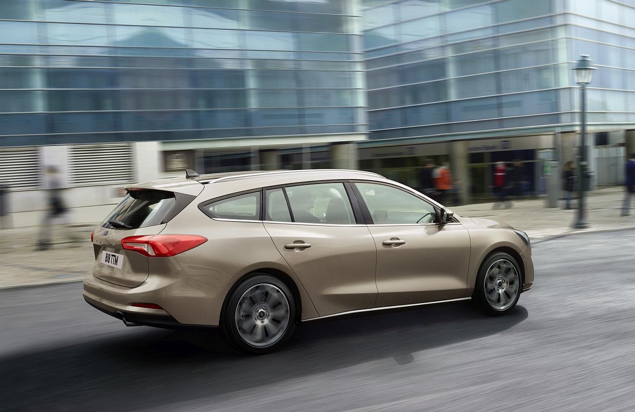 FORD 2018 FOCUS TITANIUM