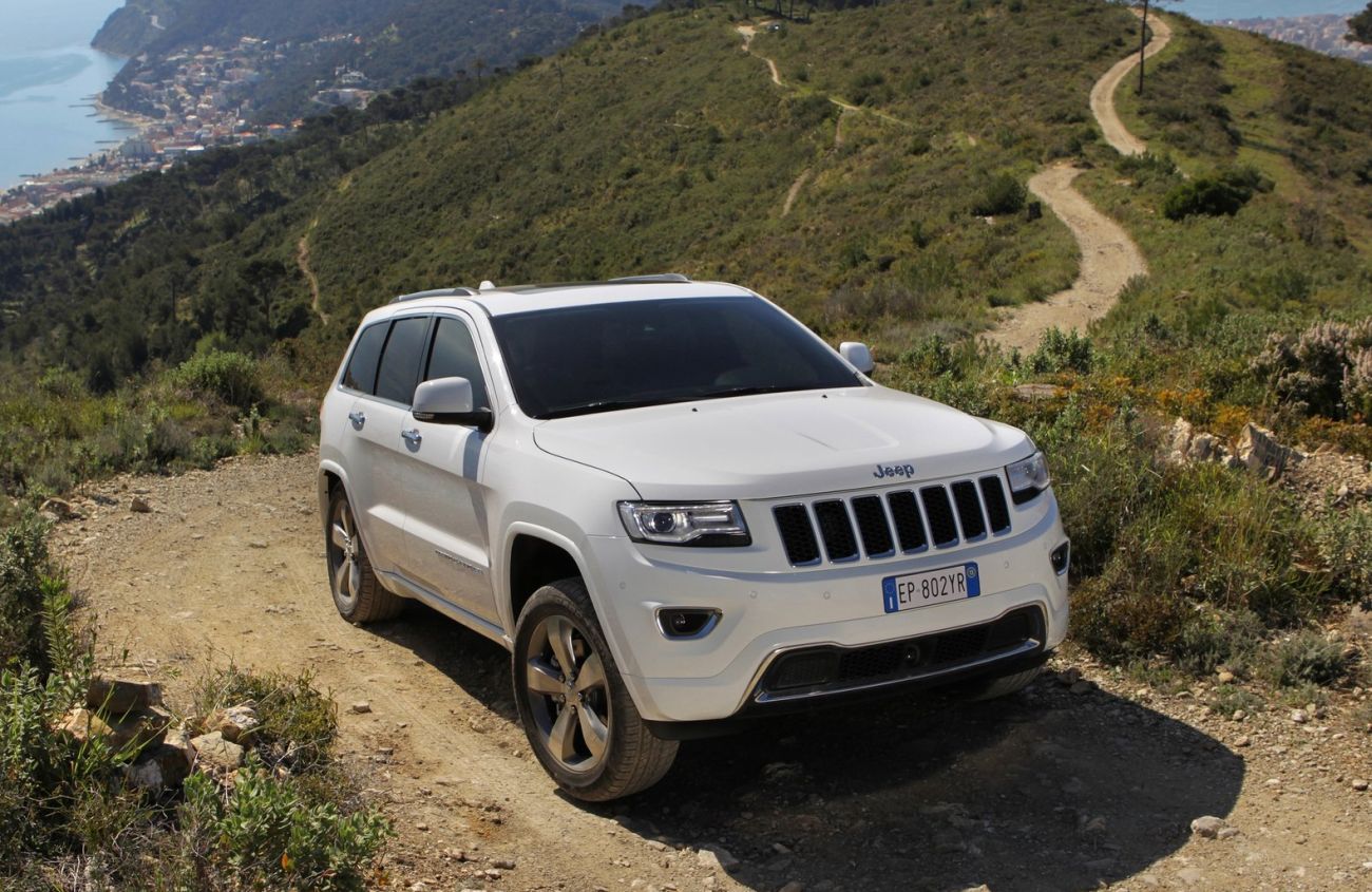 Jeep-Grand_Cherokee_EU-Version-2014-1600-04