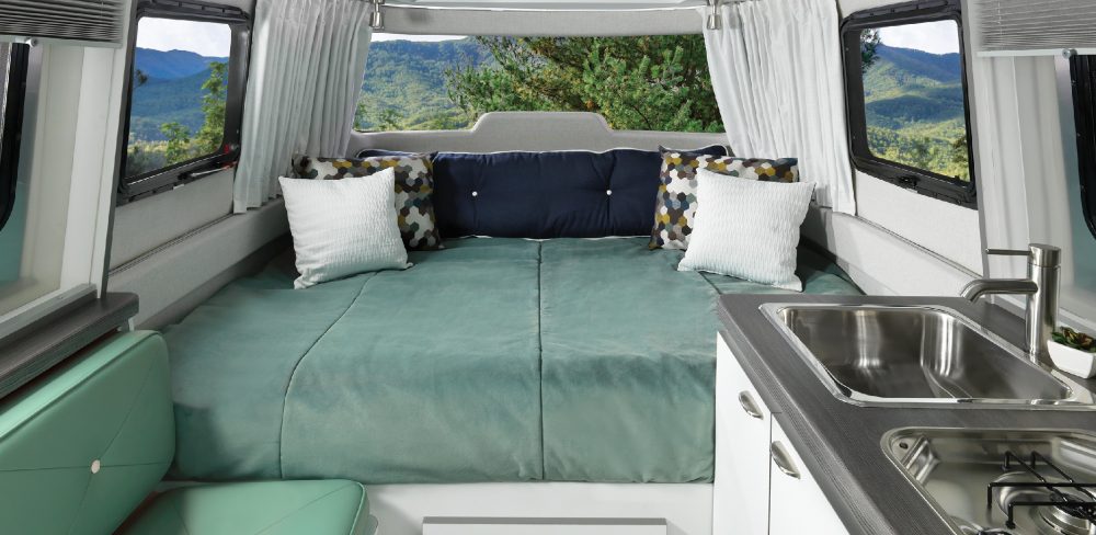 Nest-Travel-Trailers-Interior-Clutch-Blue-Bed-1