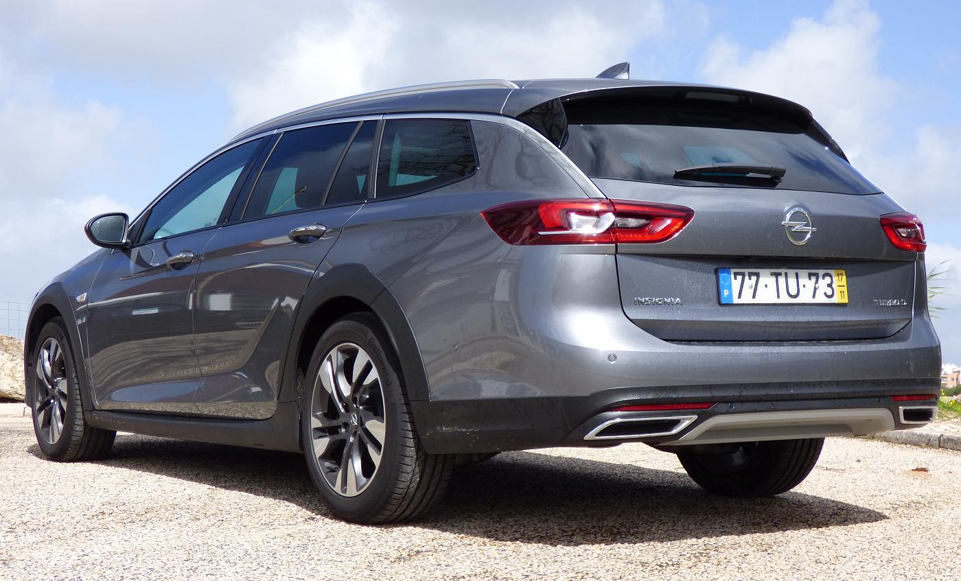 Opel Insignia CT PJ (17)