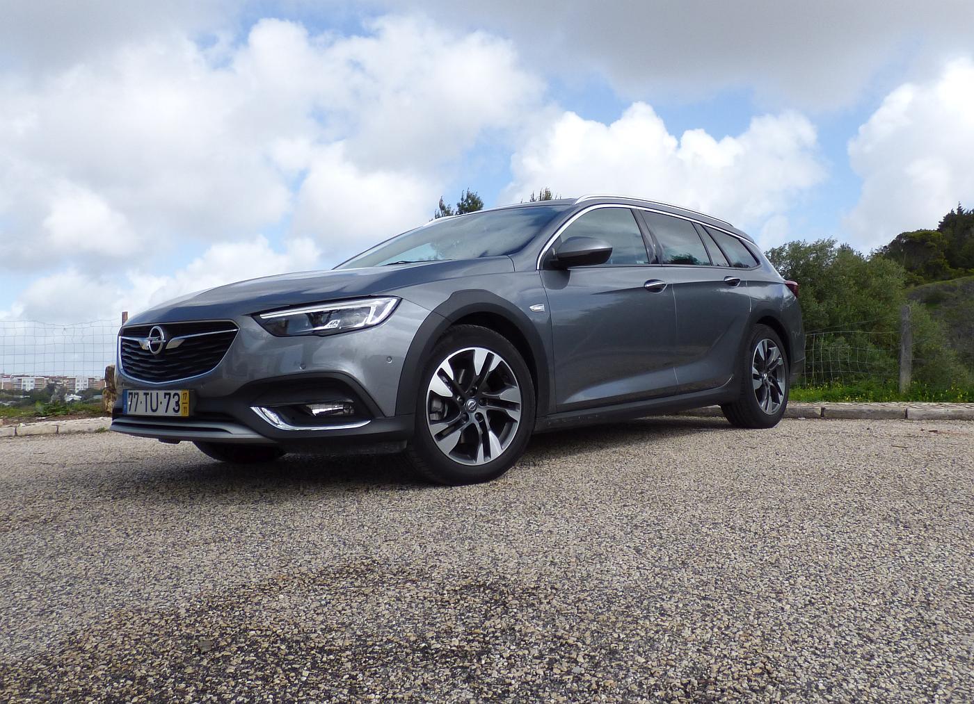 Opel Insignia CT PJ (22)
