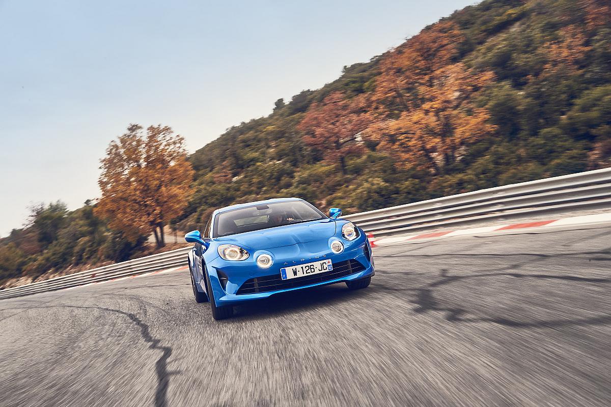 A110_Dynamic_RaceTRack (1)