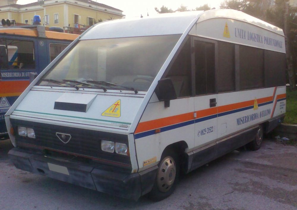Alfa_Romeo_AR8_Ambulance