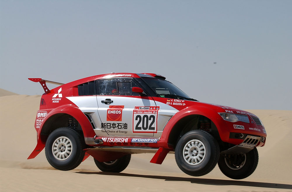 Masuoka-clinches-eighth-Dakar-rally-victory-for-Mitsubishi
