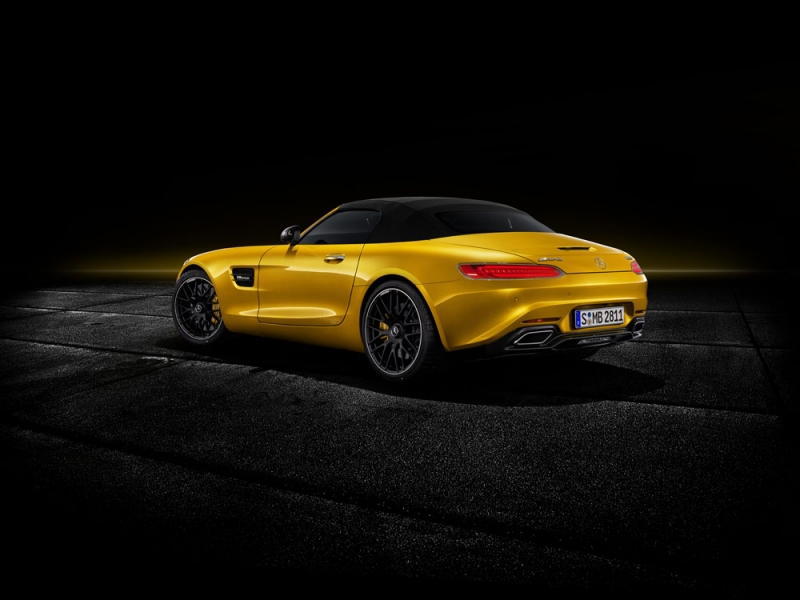 Mercedes-AMG Roadster (8)