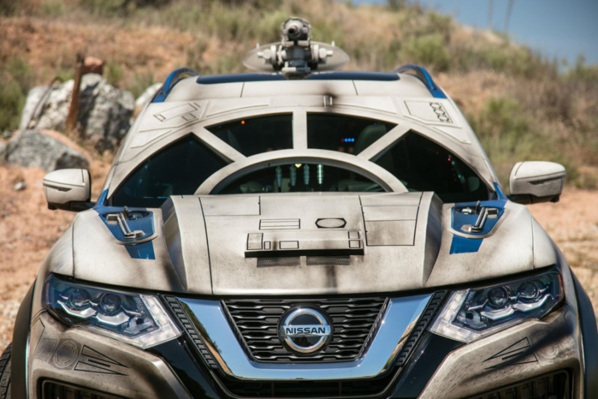Nissan___Rogue_____Star_Wars_themed_show_vehicle_1-960×600