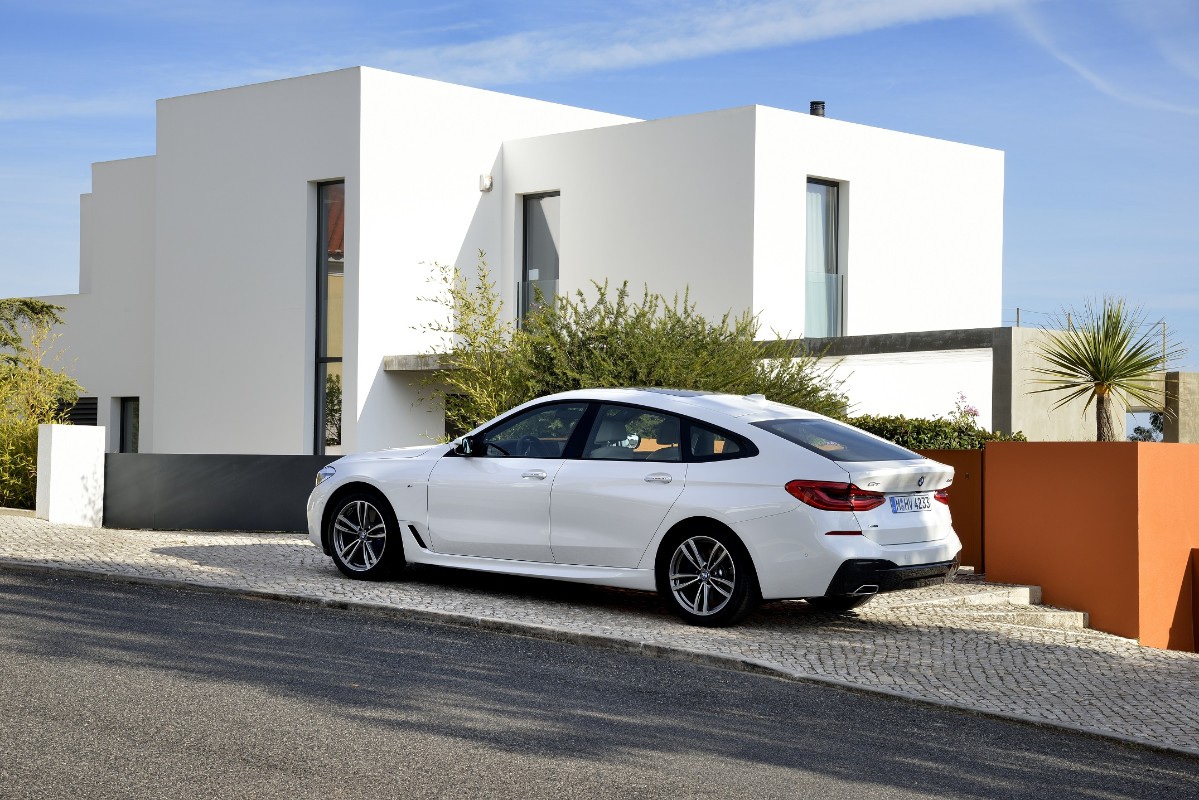 P90281518_highRes_bmw-6-series-gran-tu