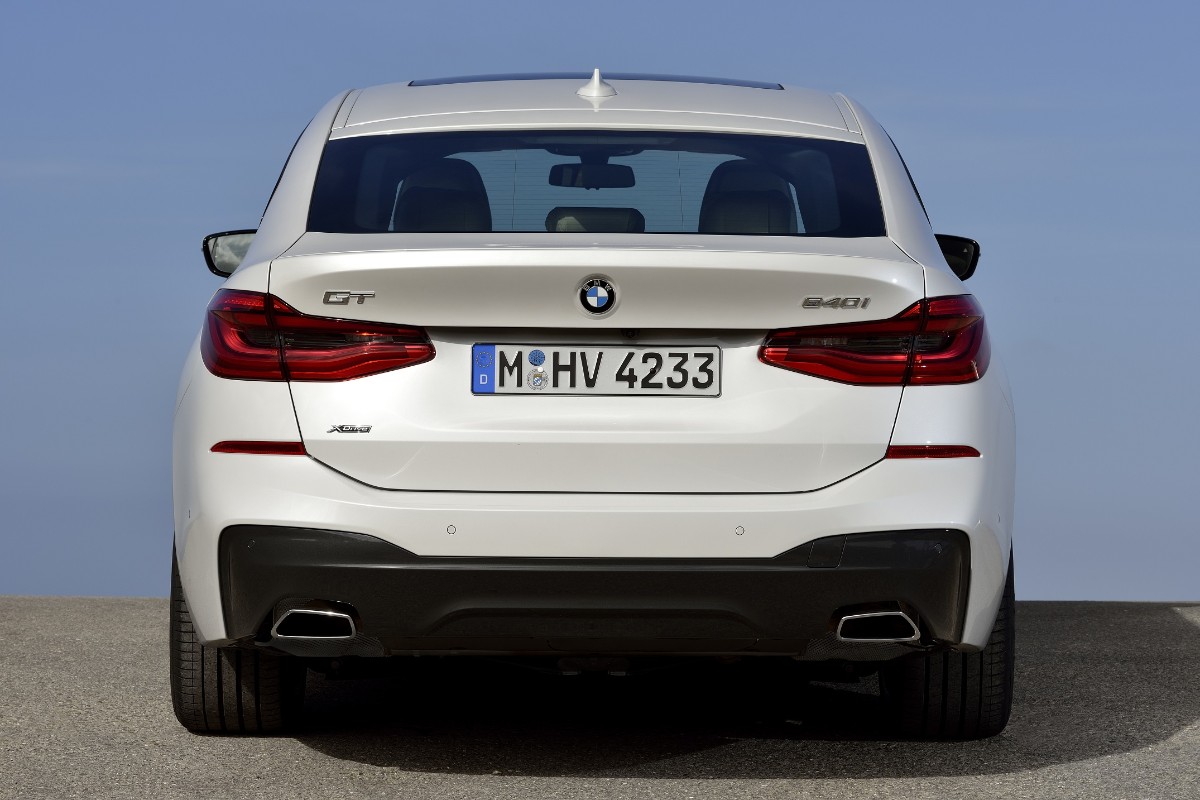 P90281524_highRes_bmw-6-series-gran-tu