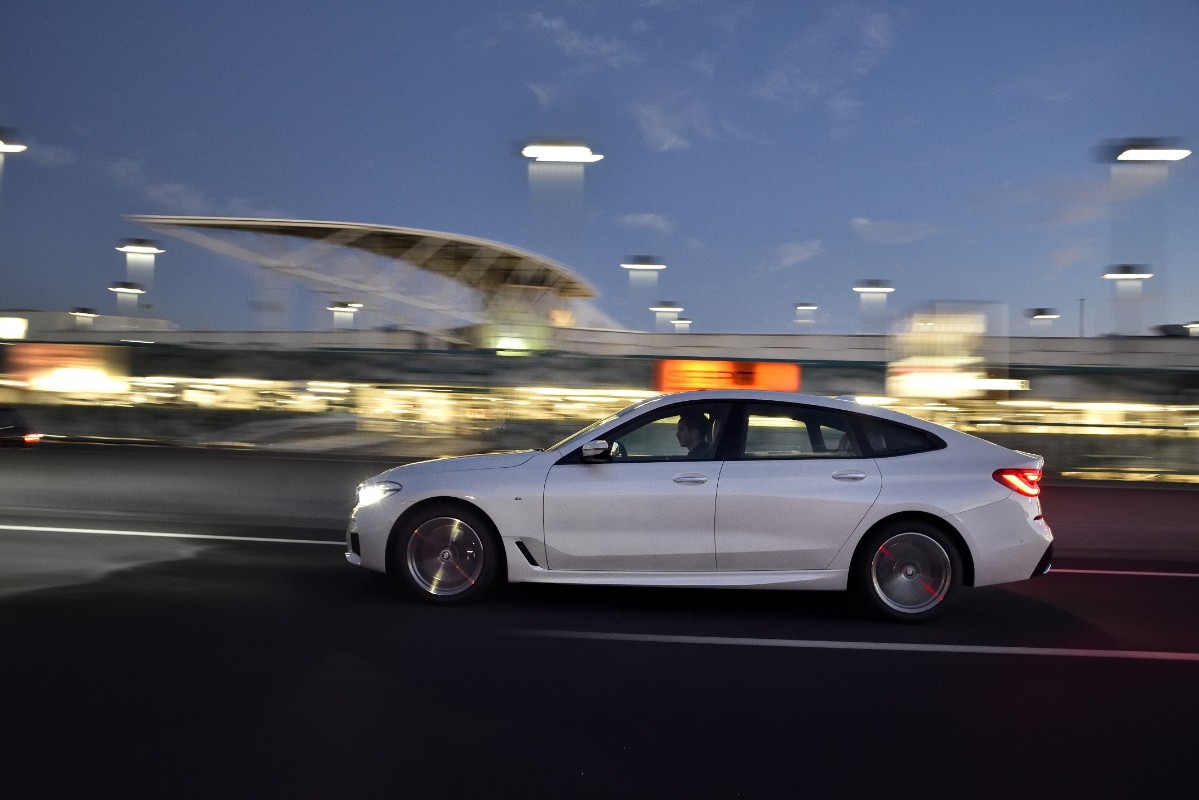 P90281534_highRes_bmw-6-series-gran-tu