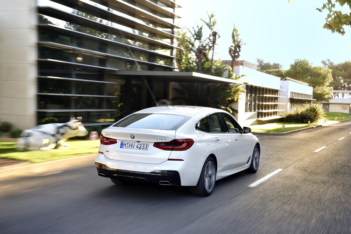 P90281544_highRes_bmw-6-series-gran-tu