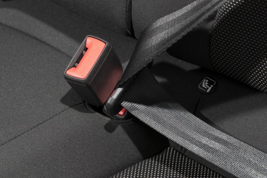 Seat-Belt-4-960×600