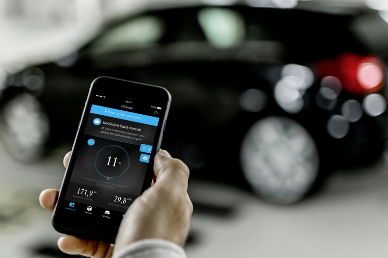 Neue EQ Ready App: Elektromobilität virtuell im Alltag ausprobieren
