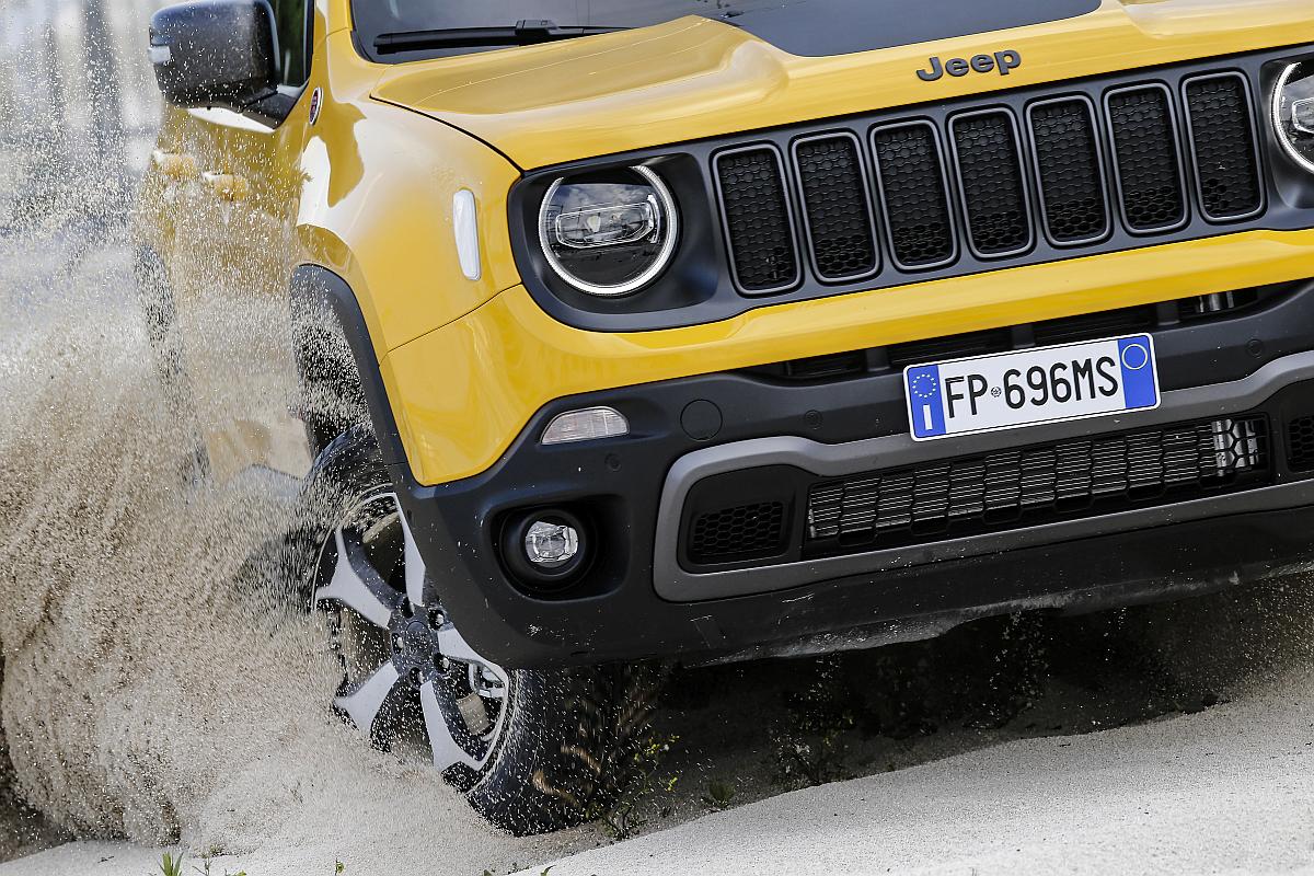 180620_Jeep_New-Renegade-MY19-Trailhawk_05