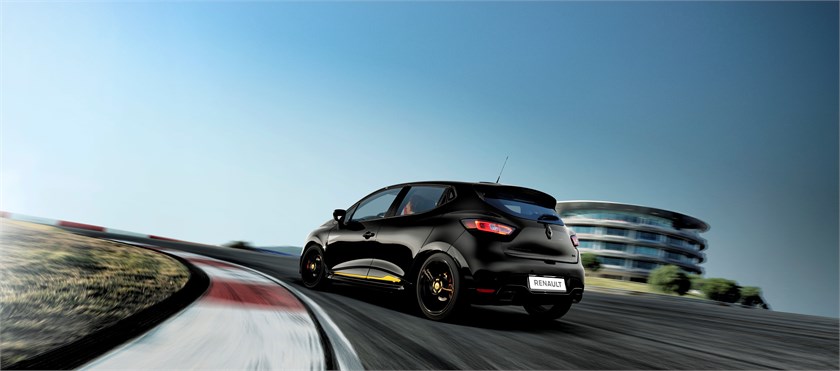 2018 – Renault CLIO R.S. 18