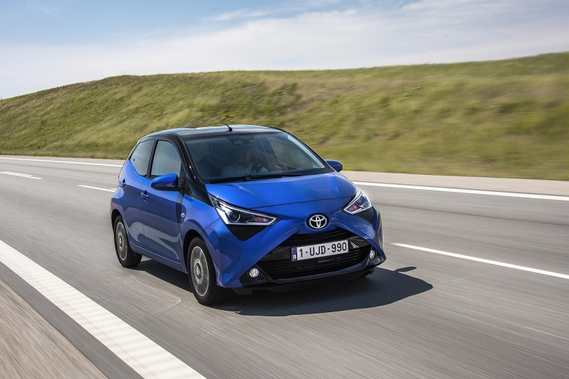 AYGO_Blue_001