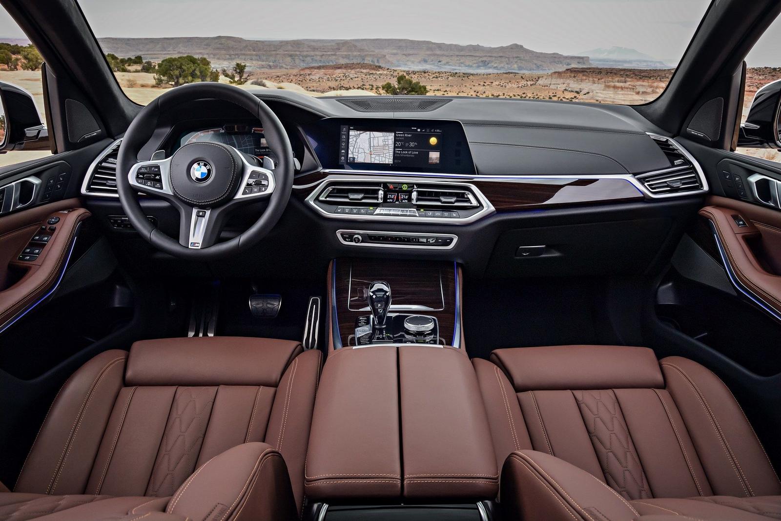 BMW X5 (2050)