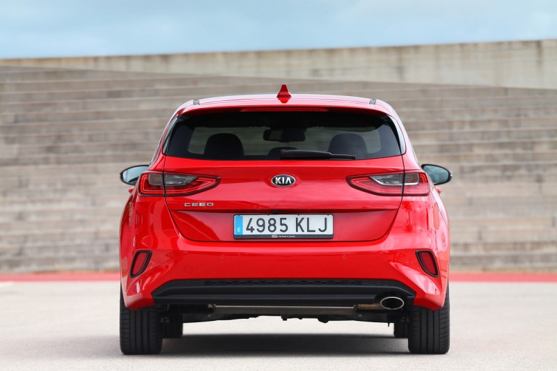 Kia ceed 06