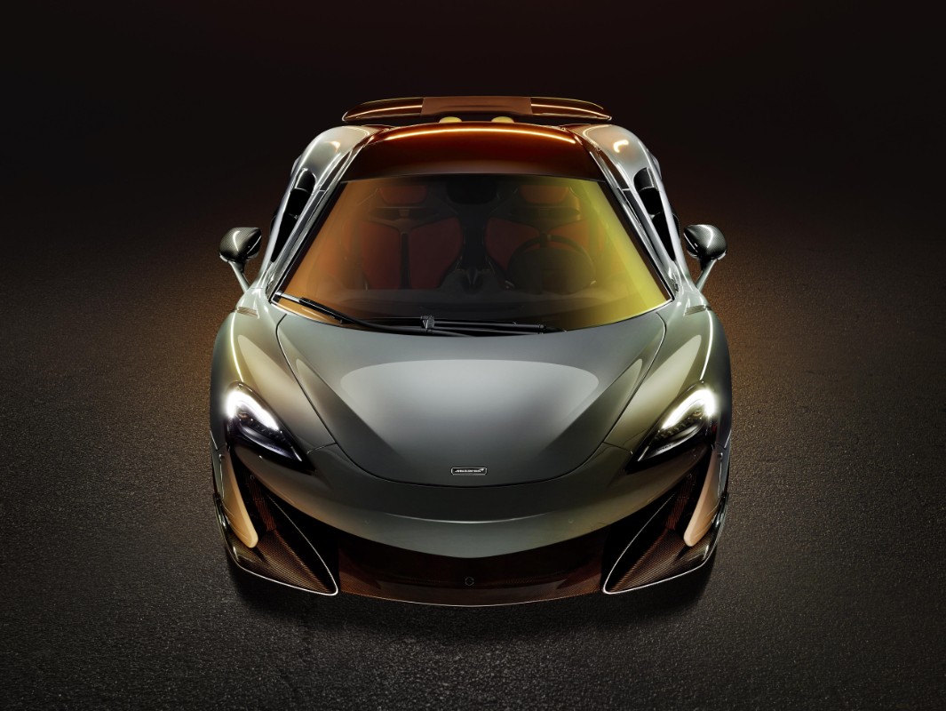 McLaren 600LT_Chicane Grey_image02