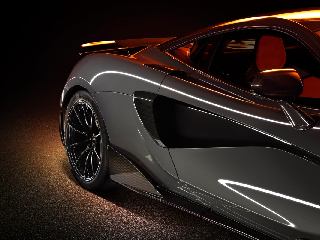 McLaren 600LT_Chicane Grey_image09