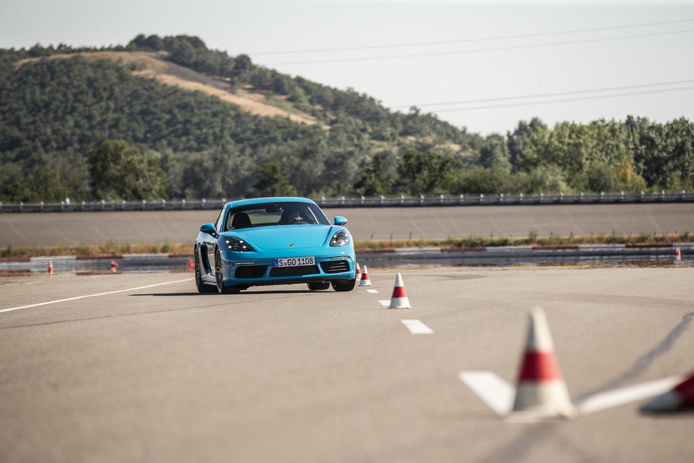 Porsche 718 Boxster (4)