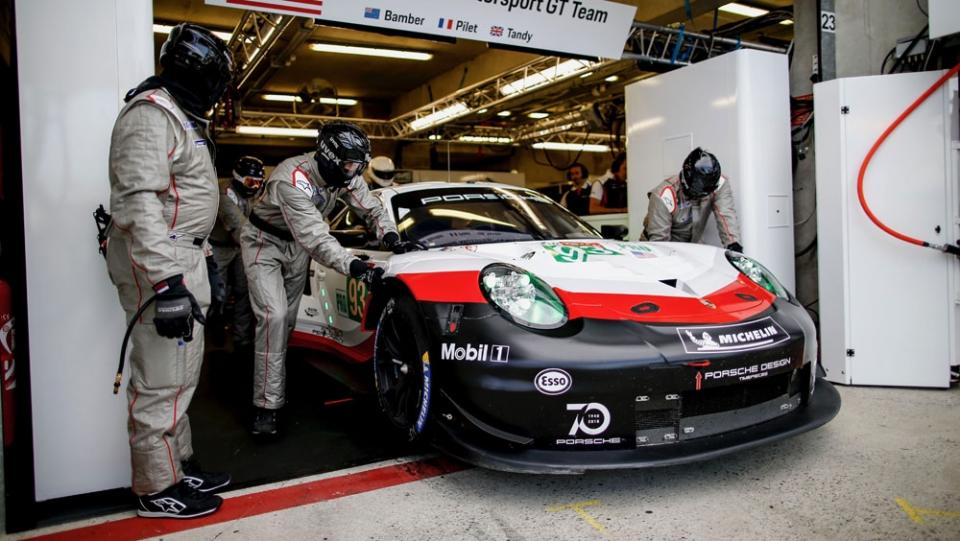 high_911_rsr_porsche_gt_team_le_mans_test_day_fia_wec_2018_porsche_ag-1-960×600