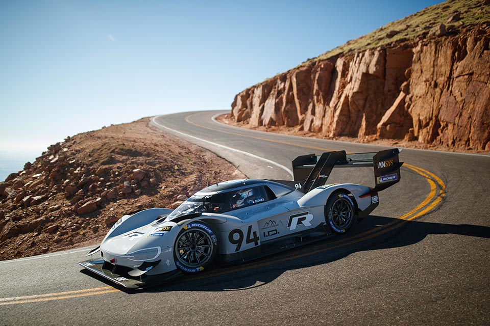 volkswagen-idr-ev-recorde-pikes-peak-7