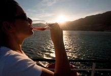 Há cruzeiros vínicos pelo rio Sado até ao fim do verão