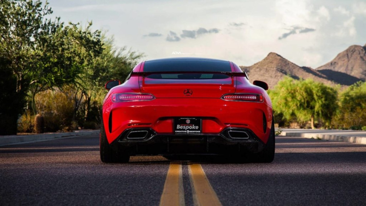 AGM-GT-S-Creative-Bespoke-3-1024×576