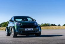 Como é que um motor V8 foi parar a um citadino Aston Martin?