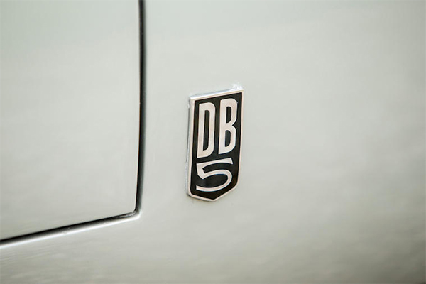 DB5_Bond_25