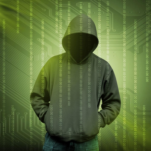 Faceless_Criminal-960×600