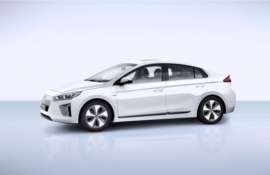 IONIQ-Electric-2-960×600