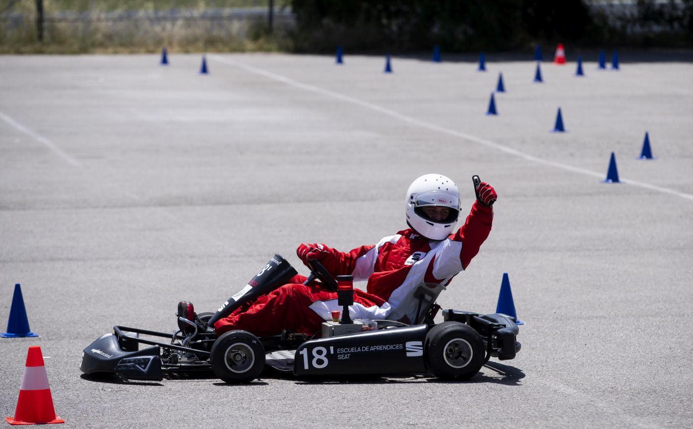 SEAT-Apprentice-School-electric-kart_003_HQ