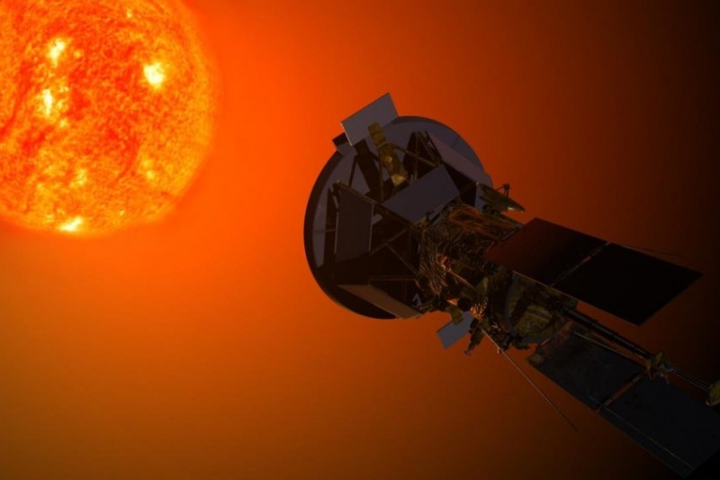 Solar_Probe_Plus_observing_the_Sun