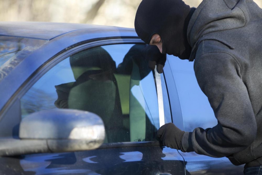 Vehicle-theft-960×600
