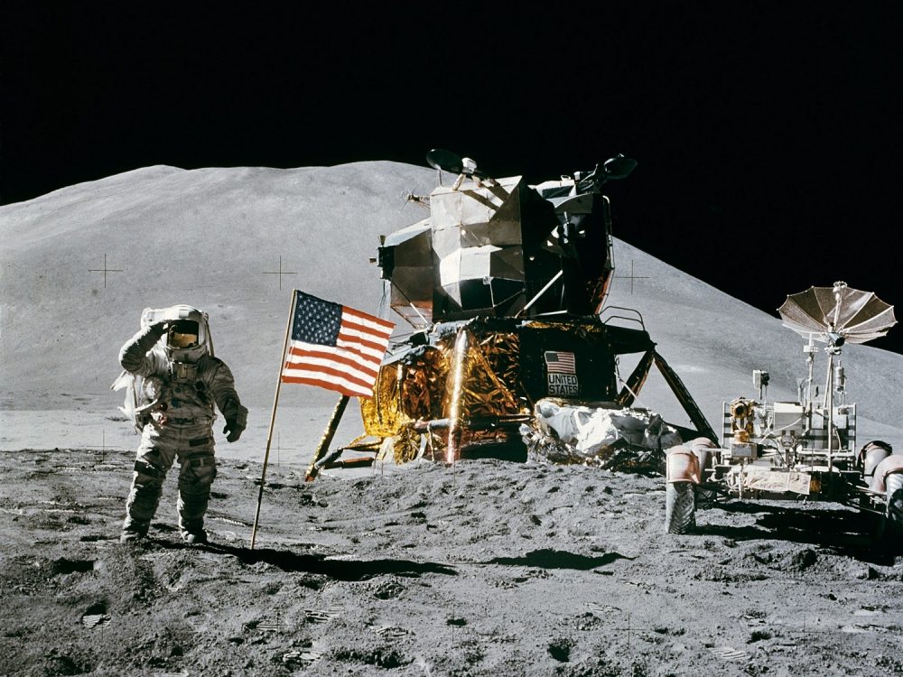 american-flag-astronaut-astronomy-39896