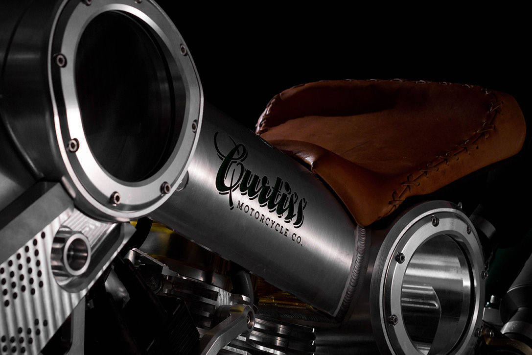 curtiss-motorcycles-warhawk-02