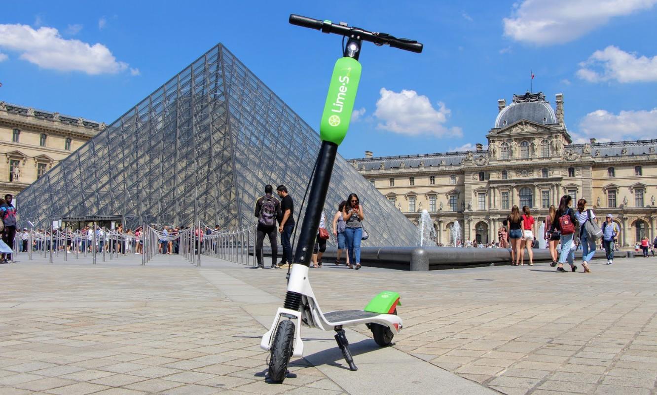 electric-scooters-in-paris-1
