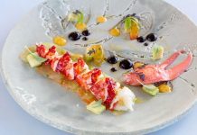 Receita de salada de lavagante com abacate, tomate verde e beterraba