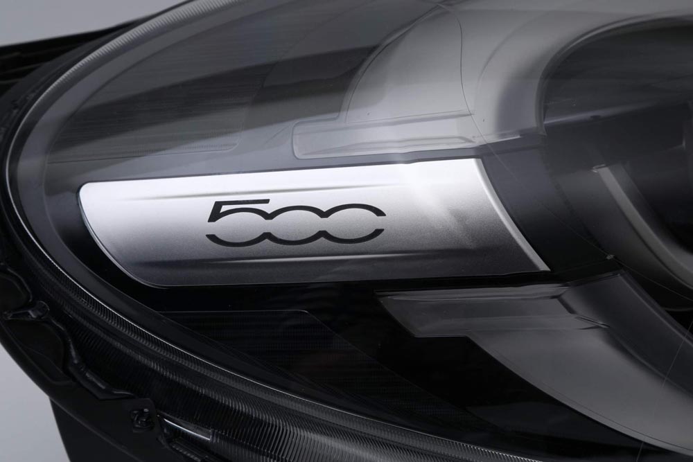 0701e625-2019-fiat-500x-59