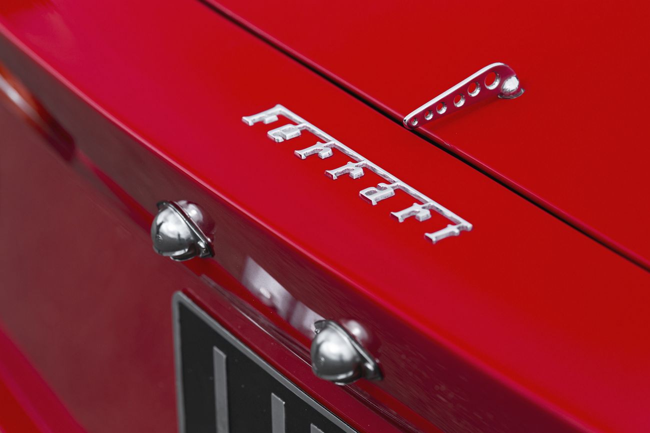1962-Ferrari-250-GTO-by-Scaglietti_13