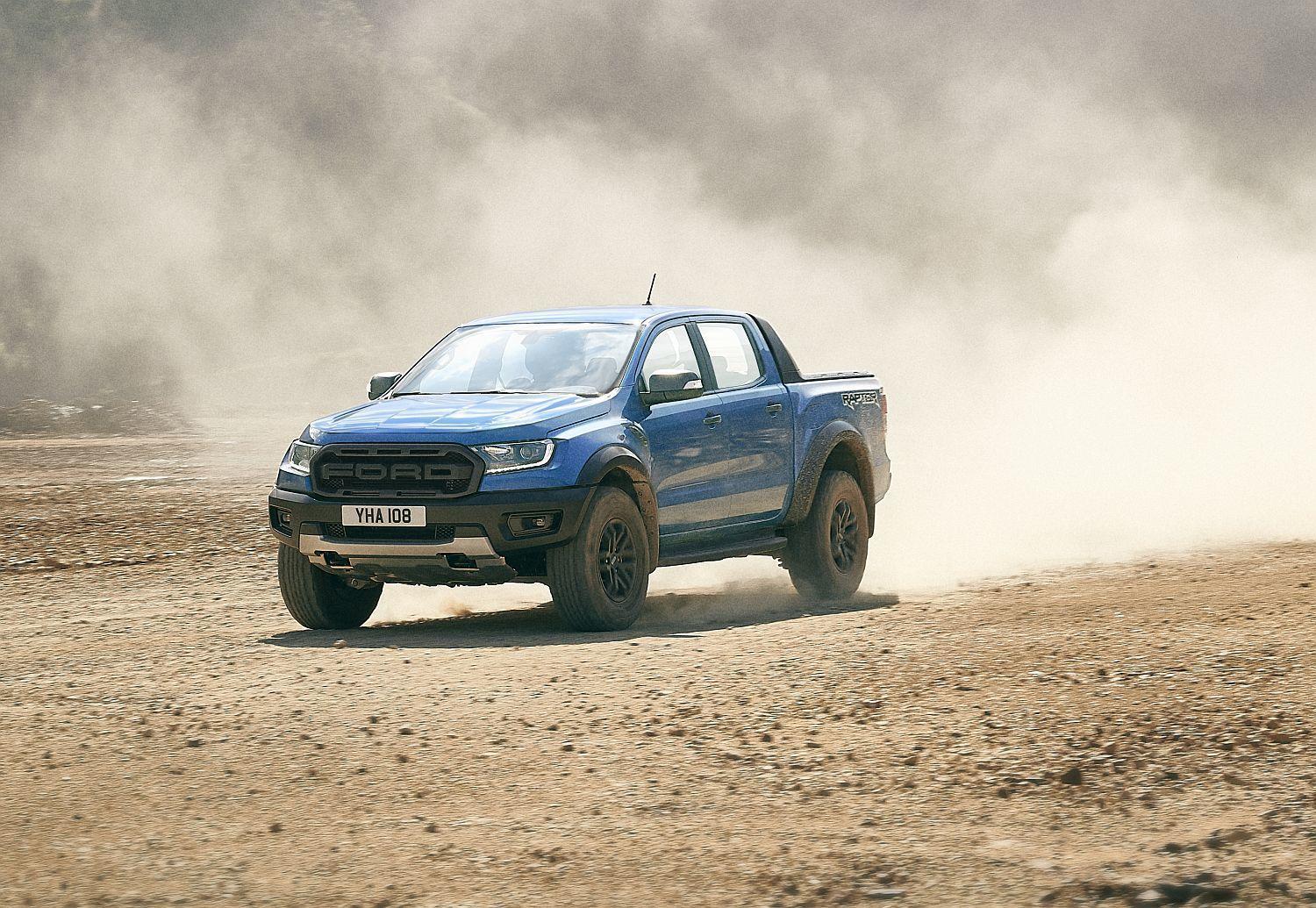 2018_FORD_RANGER_RAPTOR_Shot28_Front34_Off-road