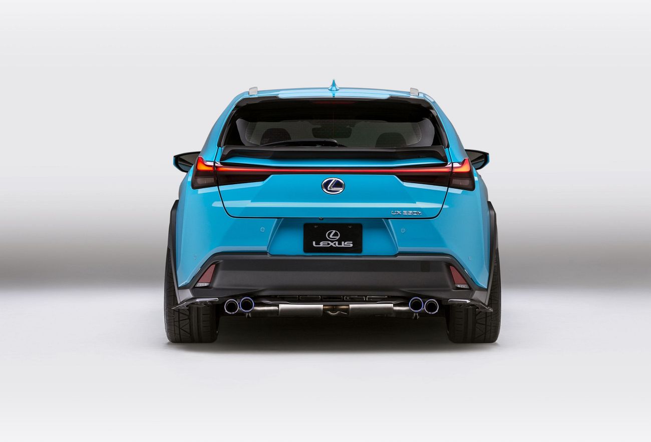 2019_Lexus_UX_002_FCAAB8BDD70F54F68BE8FE5AC1C679FAE891D7A8