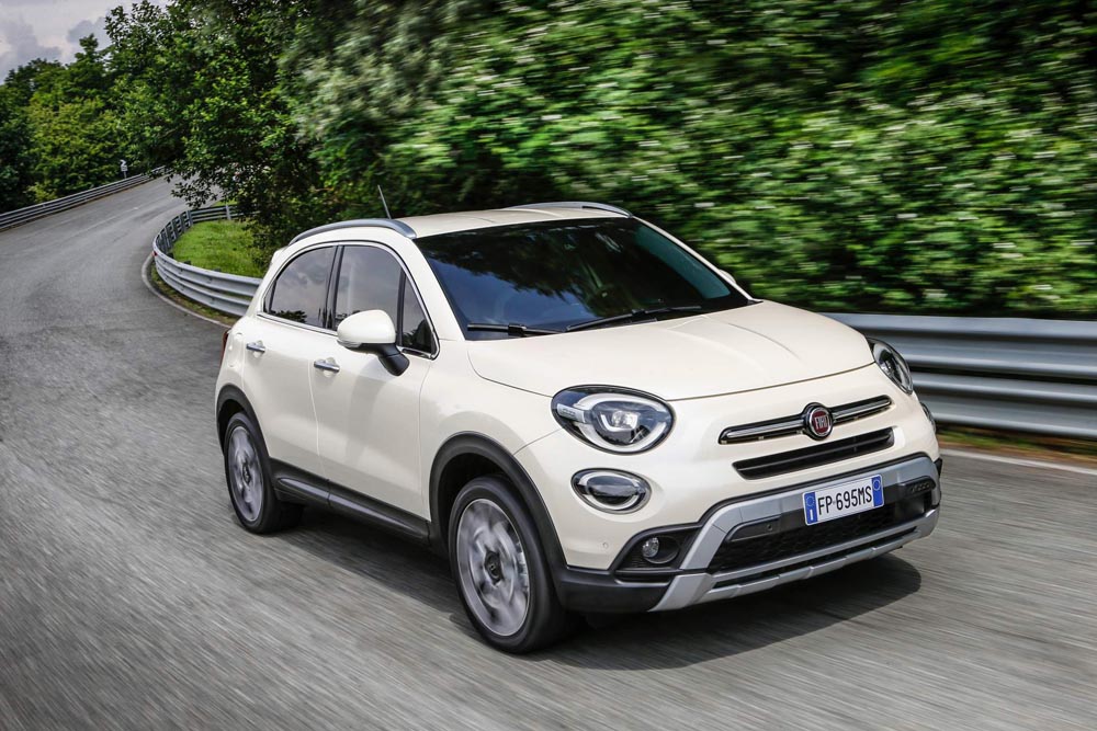 4e86469d-2019-fiat-500x-11