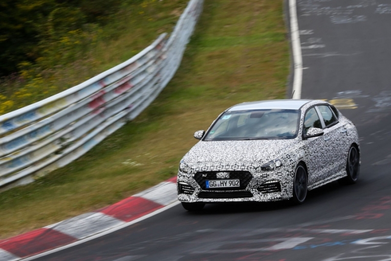 Hyundai-i30-n-fastback-nurburgring-2-960×600