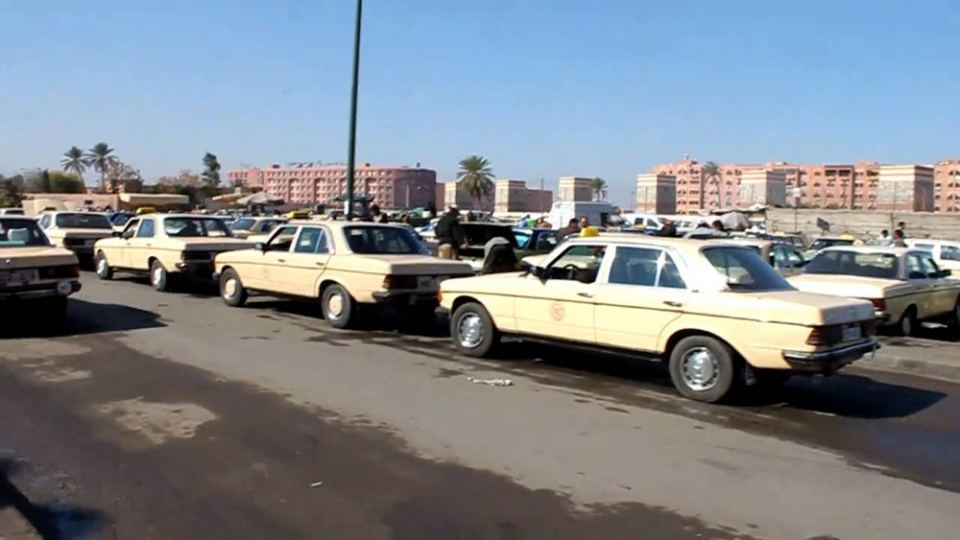 Marrocos-mercedes-W123-960×600