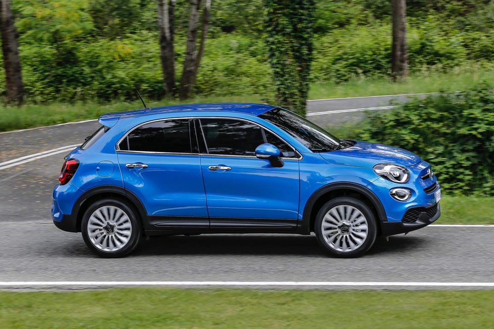 bf449563-2019-fiat-500x-19