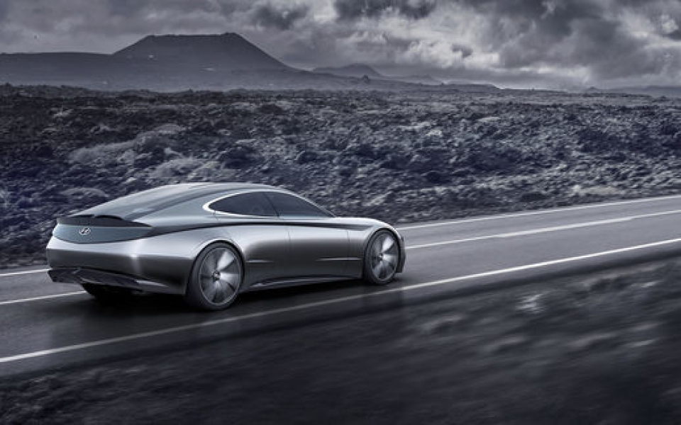 csm_hyundai-le-fil-rouge-concept-14-1610_2225455afd-960×600