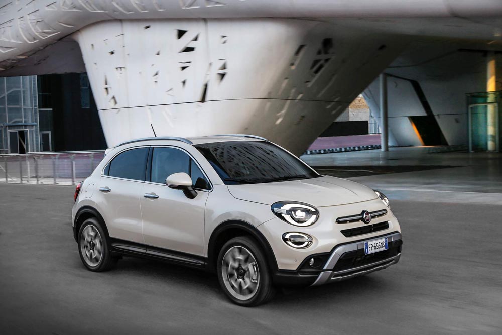 f56648eb-2019-fiat-500x-5