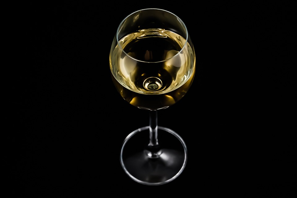 vinho branco pixabay